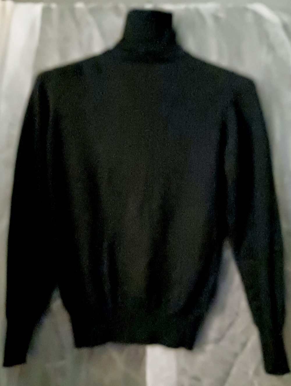 Cashmere Classic Black Turtleneck Sweater